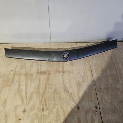 BMW 7-Serie E23 Voorkantbekleding