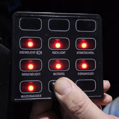 BMW 7-Serie E23 Oproepeenheid Check Control